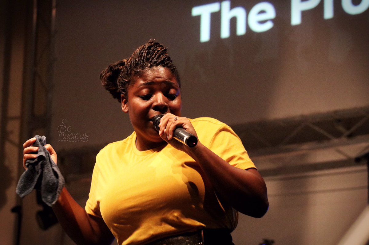 theprojectsmin's tweet image. 2018 was an amazing year but 2019 is about to be phenomenal! There was no better way to introduce the new year than being with the team doing what we love 🙌🏽 
.
.
📸: @SoPrecious__ 

#theprojects #musicians #singers #gospelband #ukgospelband #ukgospel