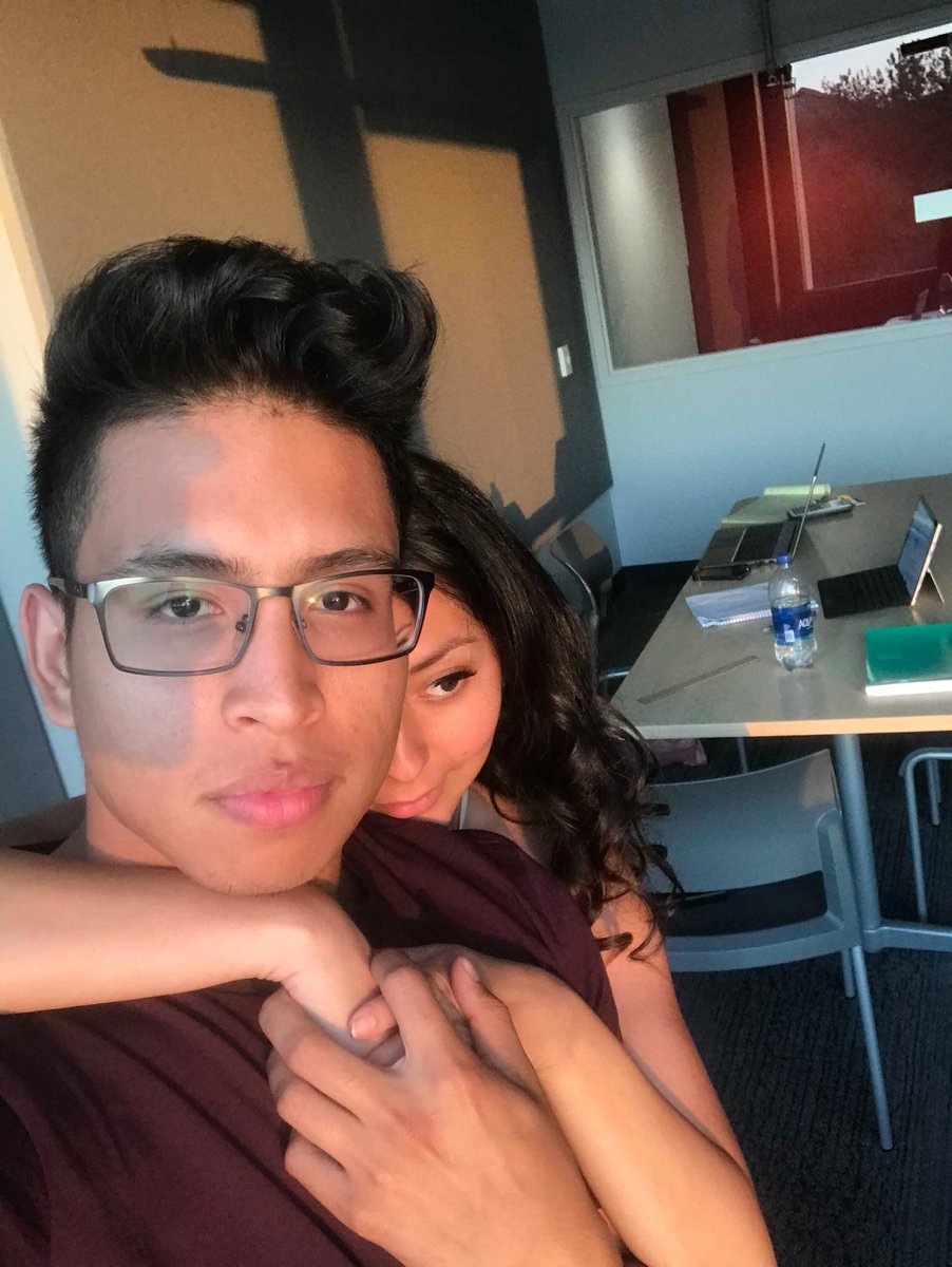 maristradaaa's tweet photo. my man 💛 https://t.co/uBDFDG3Ts6