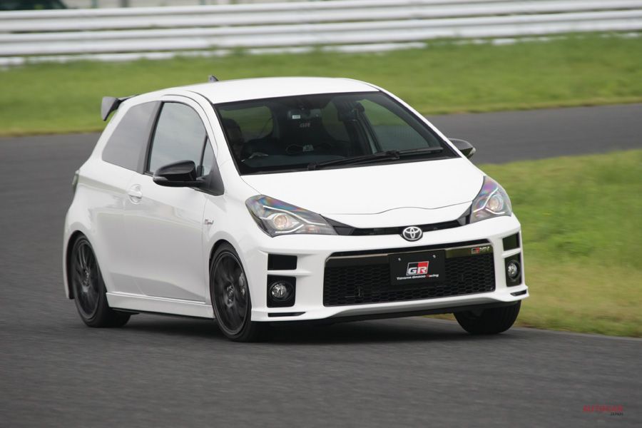 Ducaminiz3z4 Subaru Zc6乗り 箱根駅伝は大会本部車として センチュリーgrmn が東洋大の後ろに 100台限定車の マークx Grmn が大会会長車 150台限定車の ヴィッツgrmn が技術総務車 ノア ヴォクシーgrスポーツ が運営管理車で参加中 箱根駅伝