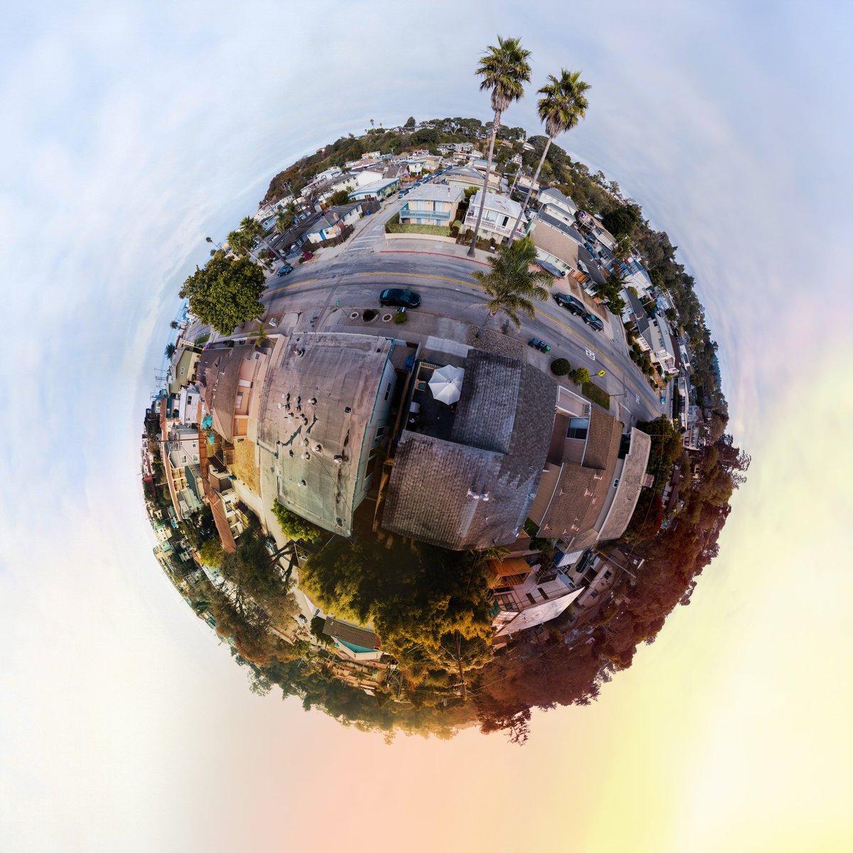 2nd try at uploading a tiny planet photo from Aptos, CA.

#tinyplanet #beach #palmtrees #mavicpro #dronephotography #panorama #360panorama #dronepanorama #dji #djimavicpro