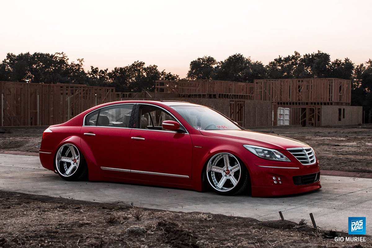 PASMAG's tweet photo. Living in Luxury. https://t.co/wcwmP37qGi

#pasmag #hyundai #genesis #wcw #wheelcrushwednesday #luxuryabstract https://t.co/U4bZGfMRMP