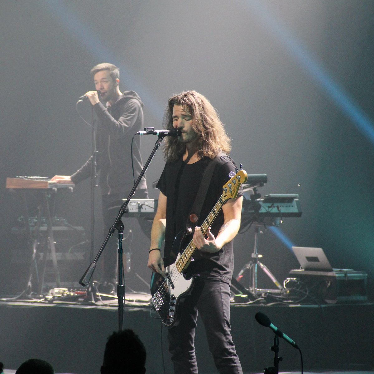 .@ThirdEyeBlind at @FoxwoodsCT #casino on 12/15/18 #thirdeyeblind #3eb #3ebontheroad #foxwoods #foxwoodscasino #foxwoodsresortcasino #livemusic #concertphotography #danceyourfaceoff #dyfo