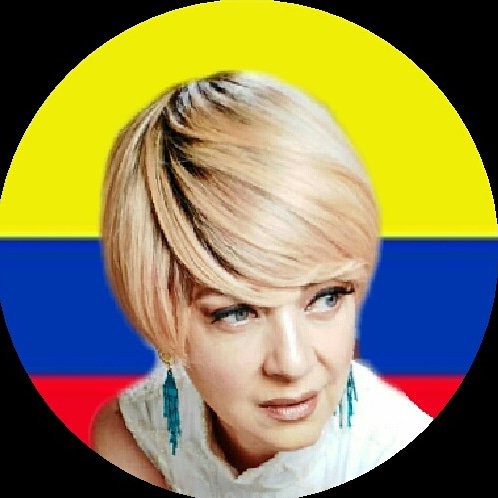 Con nuestra #NuevaFotoDePerfil publicamos la #PrimeraFoto de este 2⃣0⃣1⃣ 9⃣  Feliz año nuevo❤ #2019 que este cargado de muchas bendiciones y éxitos. Por un 2 0 1 9  lleno de nuevas aventuras, viajes, conferencias, aprendizajes y exitosos proyectos  <a href="/EdithGonzalezMx/">Edith Gonzalez</a>