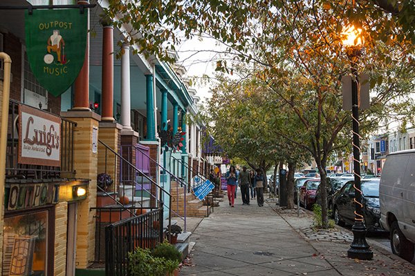 Attending #2019MSW and #2019CCRS with us this July? Come for the K-12 professional learning and find out why Baltimore has been named one of the coolest cities to visit and one of the most exciting food cities. ow.ly/9QN330mFbHB