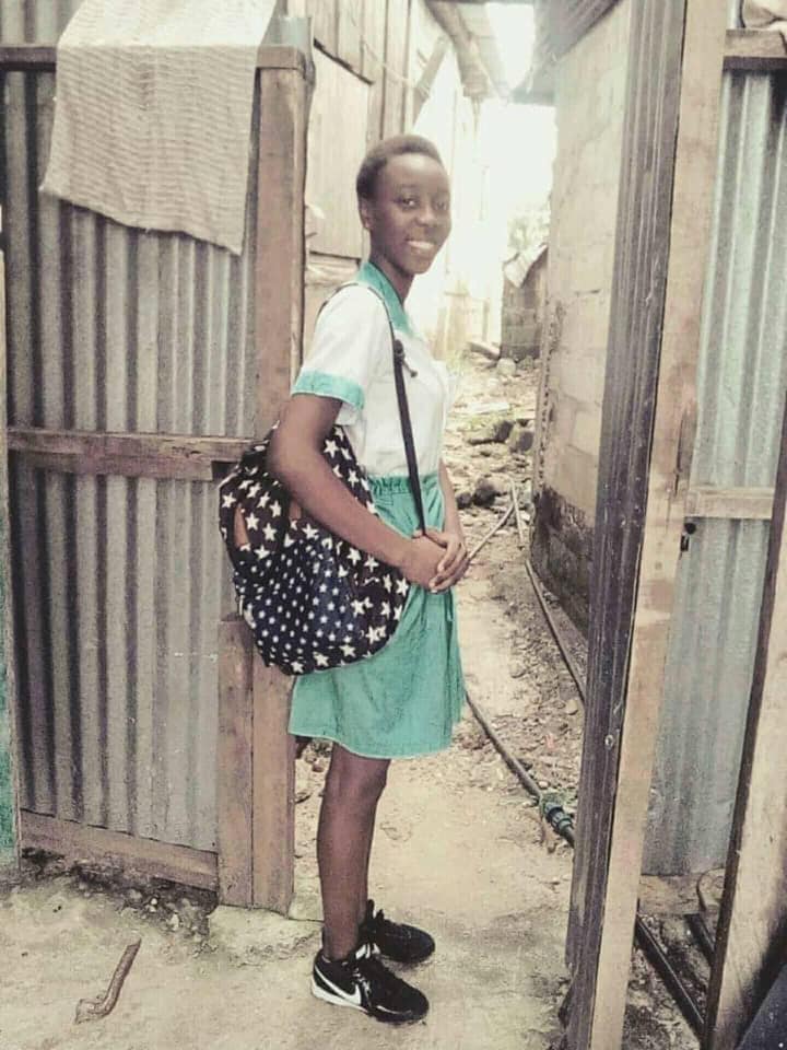 jmambsy's tweet photo. LA JUSTICE AVEUGLE ET INJUSTE DU GABON,
LIBEREZ STARLA JUDICA BIBALOU MAMBOUDOU!La petite Starla Judica Bibalou Mamboudou agée de 16 ans en terminale C est injustement incarcéré à la prison centrale de Libreville. #gabon @gildasmaboundou https://t.co/XVD9n9sQfd