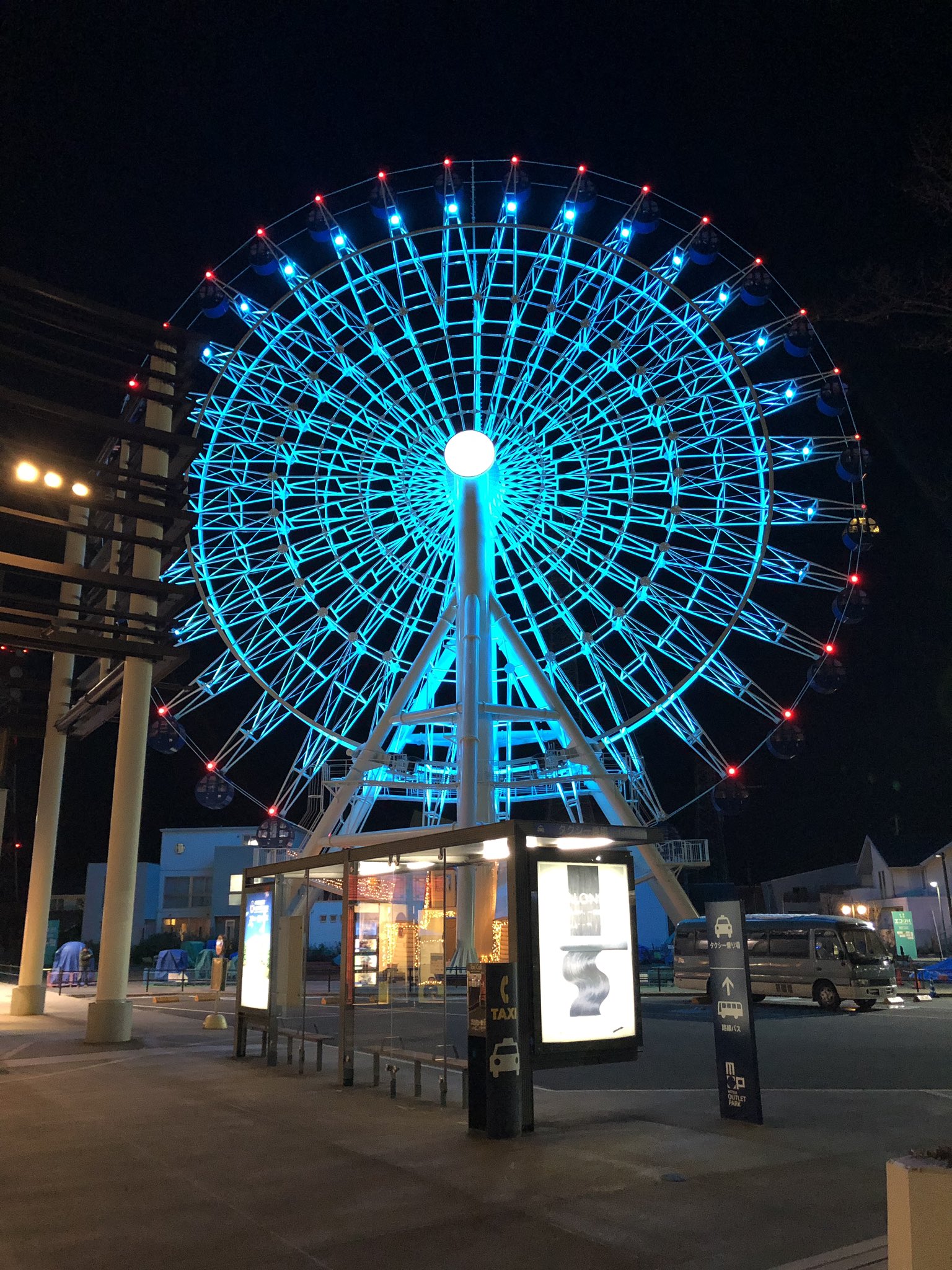 ﾖｼｴｸﾘｴｲｼｮﾝ 観覧車 どうぞ 夕景から夜景まで ずっと見てられる 観覧車 観覧車デート 夜景 Ferriswheel 三井アウトレットパーク 三井アウトレットパーク仙台港 仙台 帰省 夜景 夜景スポット 仙台市 Kanransha 仙台港 仙台港