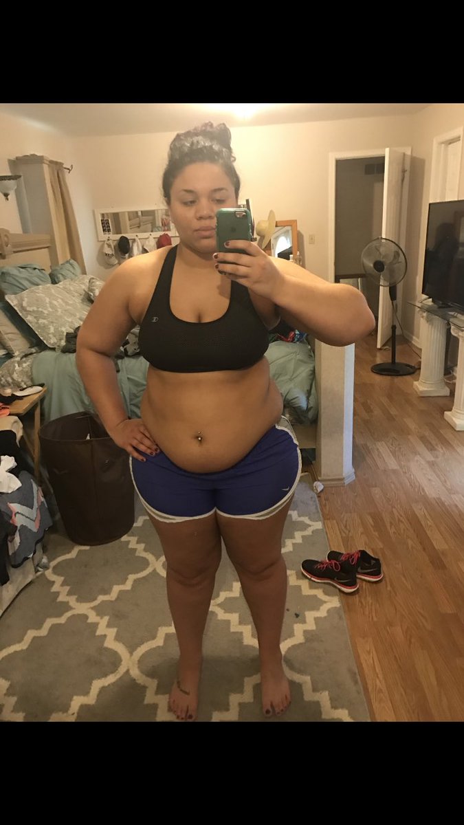 Preece_24's tweet photo. My 1 year of progress. The before pictures use to be so embarrassing but they only show that I indeed, did the damn thing!!! Still working on that pudge but I’m so so proud of myself. Here’s to a healthier &amp; happier me, all 2019! 😌💪🏽🎉💚 https://t.co/T2qFy73Ega