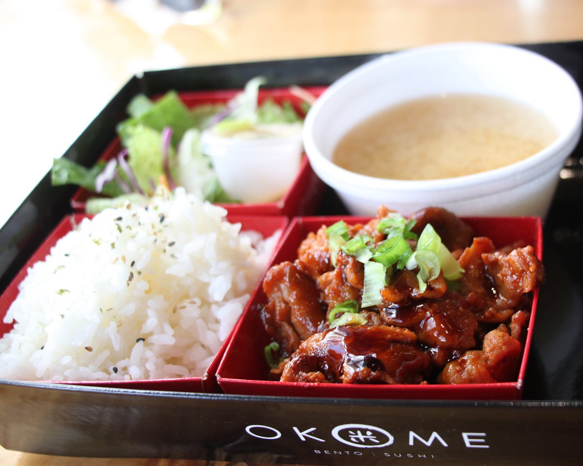 カ マカナ アリイ 本日は通常通り9pmまで営業 ディナーに お米ハワイ のスパイシーポーク弁当はいかがですか カマカナアリイ ハワイ ハワイグルメ 子連れハワイ ハワイ旅行 カポレイ 家族ハワイ Kamakanaalii 夜ご飯 ハワイグルメ