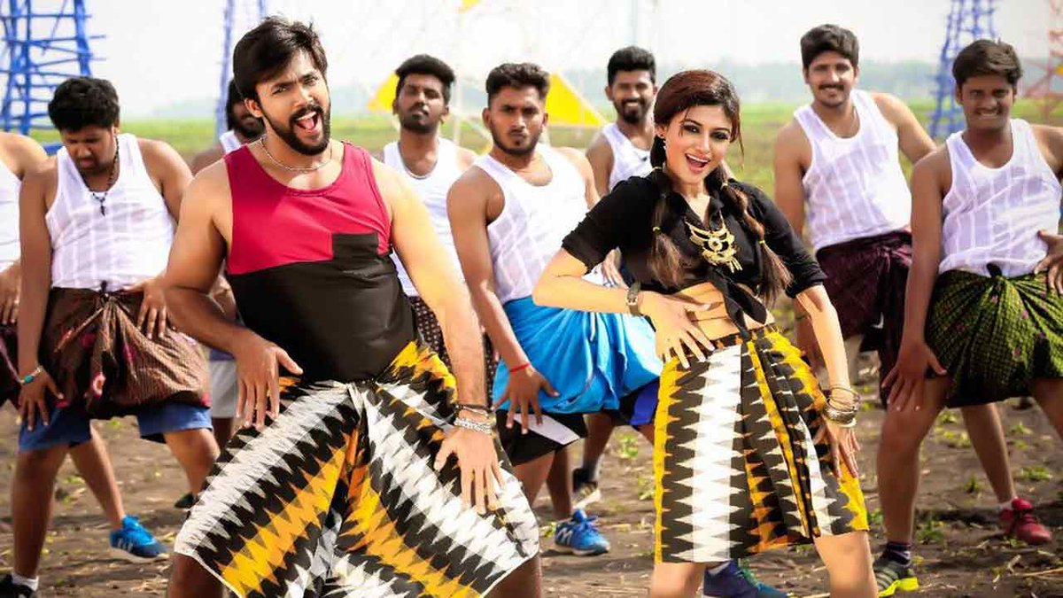 ChennaiTimesTOI's tweet photo. .@OviyaaSweetz will appear as herself in @Nafeez_Arav's #RajaBheema
https://t.co/YBPwh95hm8 https://t.co/1qqV3Oozhz
