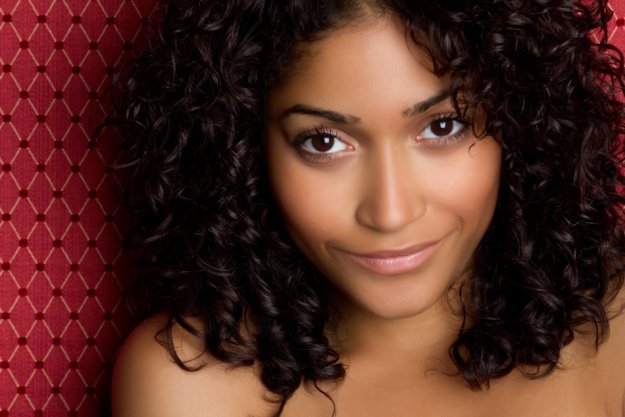 skin_flash's tweet image. How to Take Care of Your Skin If You’re a Woman of Color #deepcomplexion #womenofcolor #skincareroutine #hyperpigmentation skinflash.com/how-to-take-ca…