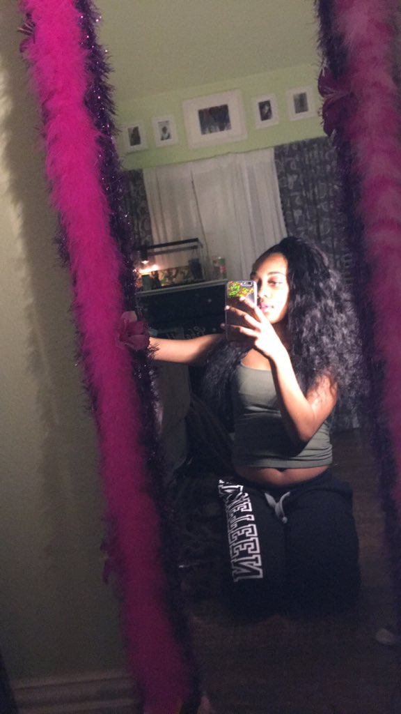 Chandlerevern's tweet photo. #catfishlife ๐๐these are all me..wow https://t.co/zsouqQLTVW