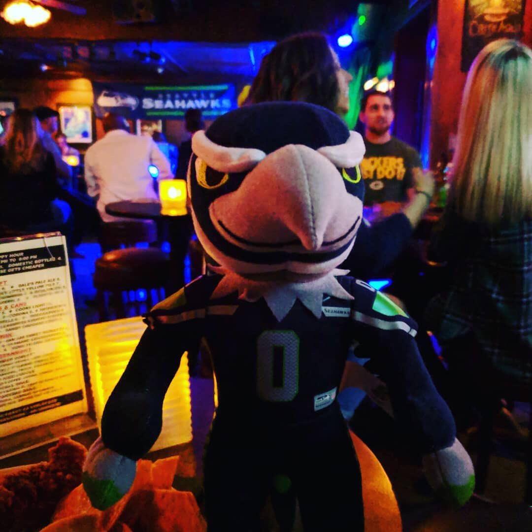 Seahawks Saturday - watch with us on the bigscreens this weekend and enjoy great company, tasty burgers, and a cold brew 🏈🍺👍🏻
