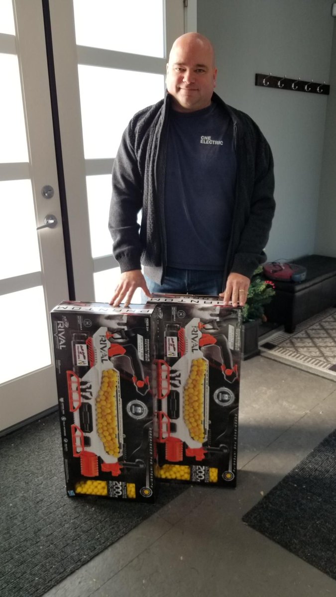 One lucky kid is going to win a pair of these bad boys. Thank you CNE electric for this awesome prize. This door prize will be drawn derby day at 11:30 and the winners will be posted on our Facebook page. Good luck to all!