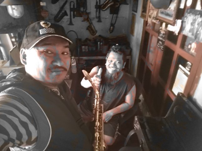 DewannaFerry's tweet image. one of the best #repairmen #brass #woodwinds #saxophone here in #jakarta thank you sir Jimbot 😊🙏