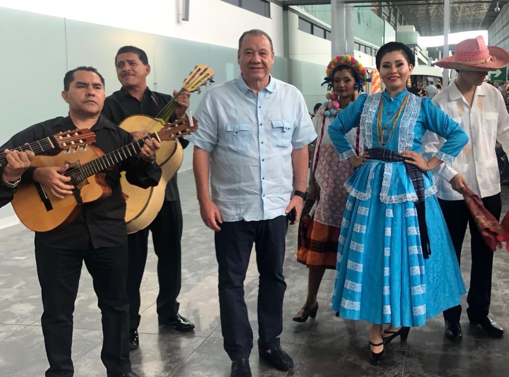 ACA PIQUIS tweet media