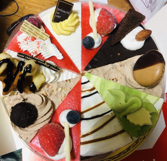 パーティーにおすすめ プチプラなのにおいしいシャトレーゼのアイスケーキ Sweetsvillage スイーツビレッジ