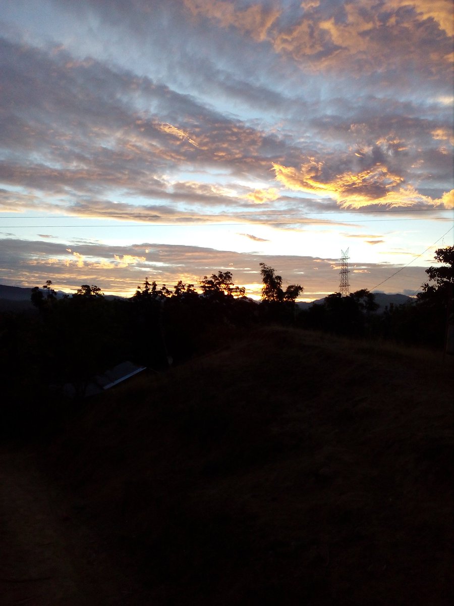 trigalaxy33's tweet image. #mornight