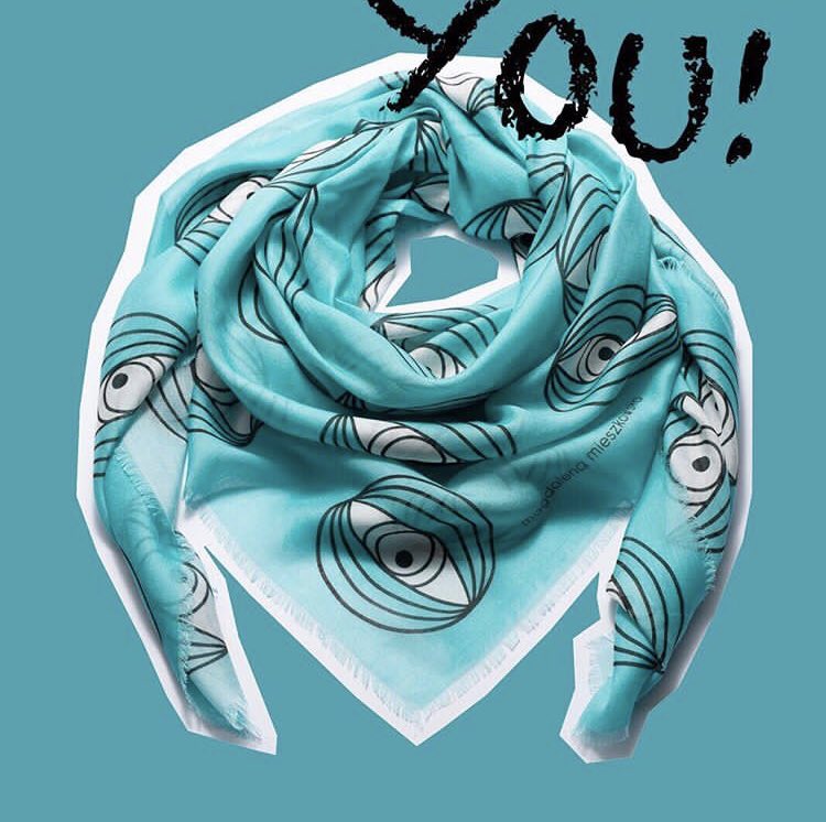 magdalenamam's tweet photo. 'We’re so trendy we can’t even escape ourselves' !
Season to sparkle 🎄✨
#magdalenamieszkowska #KurtCobain #quoteoftheday #inspiration #currentmood #holidays #christmas #presentideas #shawl #winteraccessories #accessories #fashion #sustainable #logo #madeinitaly #love #paris https://t.co/aXGqn6Ec9R