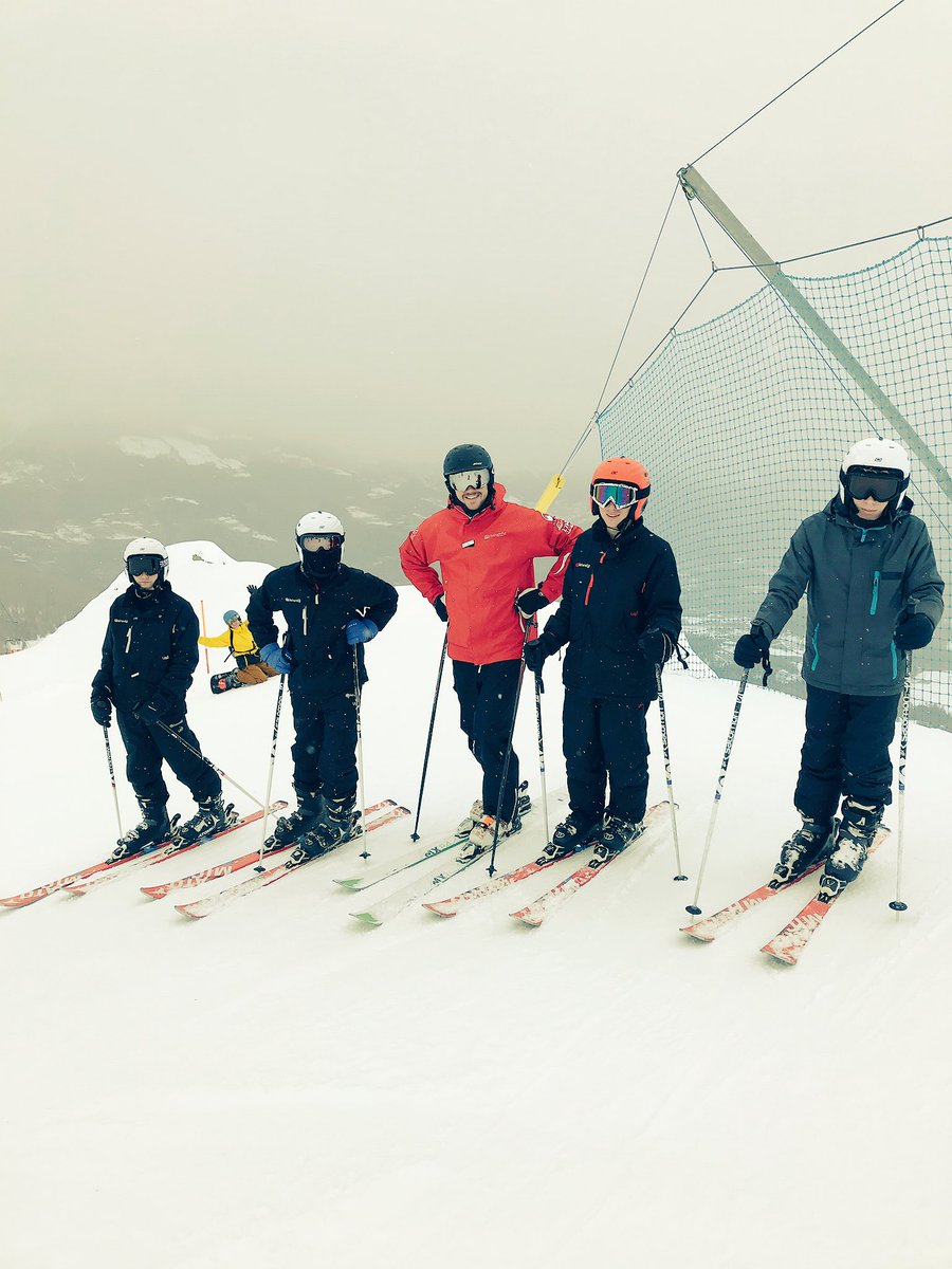greenfieldtweet's tweet photo. #Ski2018 #FabFour #OutstandingProgress https://t.co/XRcwqE5b3I