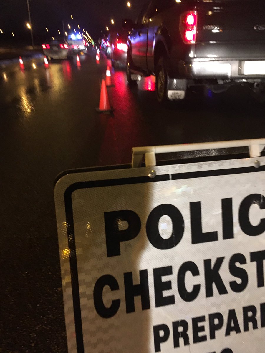 SPSTraffic's tweet photo. “Don’t you have anything better to do at Xmas?  I only had a few beers”. That from a guy suspended for 21-days in our #SPScheckstop Friday night for exceeding 40mg%.  It was 21-days because this is not his first to time.

Here we thought Xmas was the perfect time for checkstops! https://t.co/3cip1BuaLR
