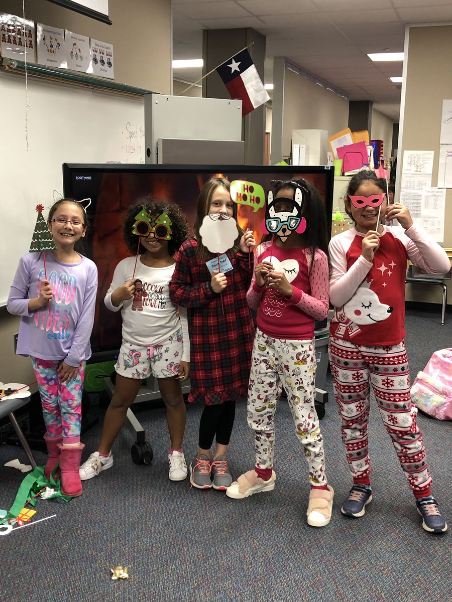 jackie1124's tweet photo. school. I’m extremely sad to leave this loving environment. Thank you Postma for setting our expectations so high. Have a wonderful rest of your year. We love you and will miss you dearly. @PostmaPumas #postmapride @CyFairISD https://t.co/WsFg6JzrqZ