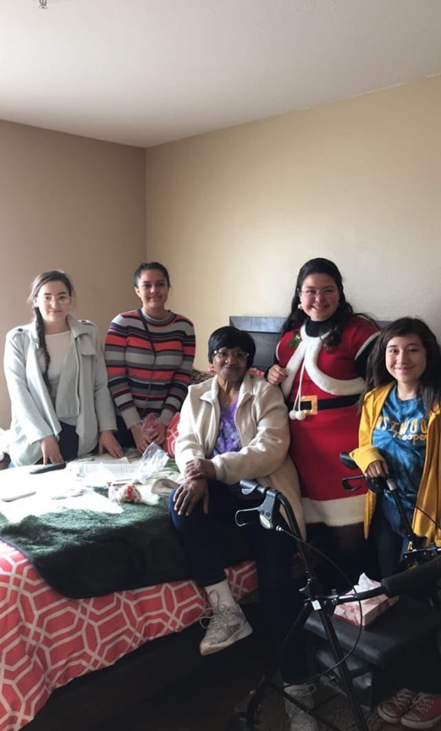 txdeca10's tweet photo. District Community Service Project 
The Commpasionate Cookie Drive 
We were able to give cookies to 8 elderly homes, 2 local churches, Bel Air Staff, and local neighborhoods! Happy Holidays ❣️💕❤️ https://t.co/4vB82fG8d0