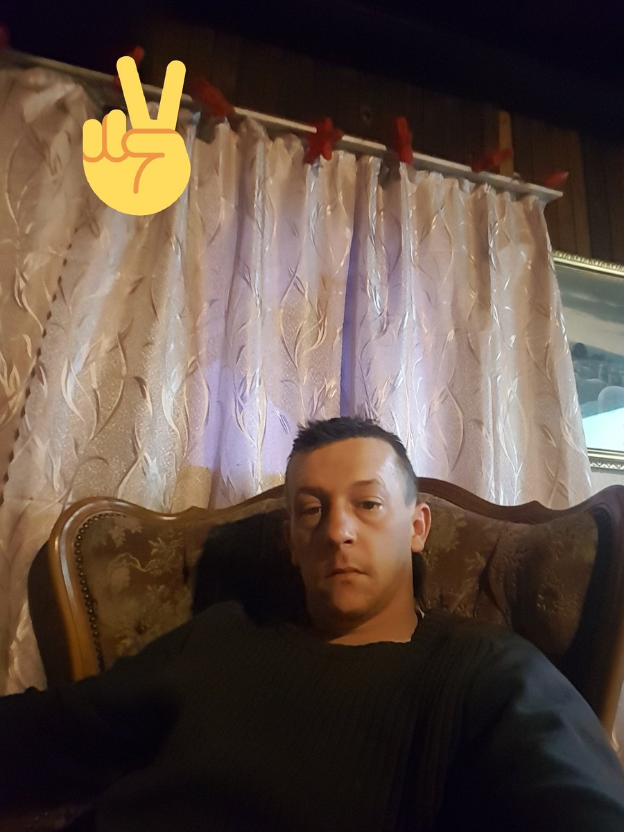 FHanzec tweet picture