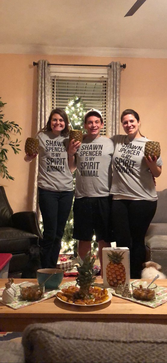 dancerr89's tweet photo. Happy Psych Christmas with my best friends, Ghee Buttersnaps and Donut Holeschtine! @psych_usa #psych #seriesfinale #pineapple #shawnspencer #burtonguster #suckiiit #didyouhearaboutpluto? #ivehearditbothways #comeonson @jamesroday @dulehill https://t.co/Ry5SzVjSPQ