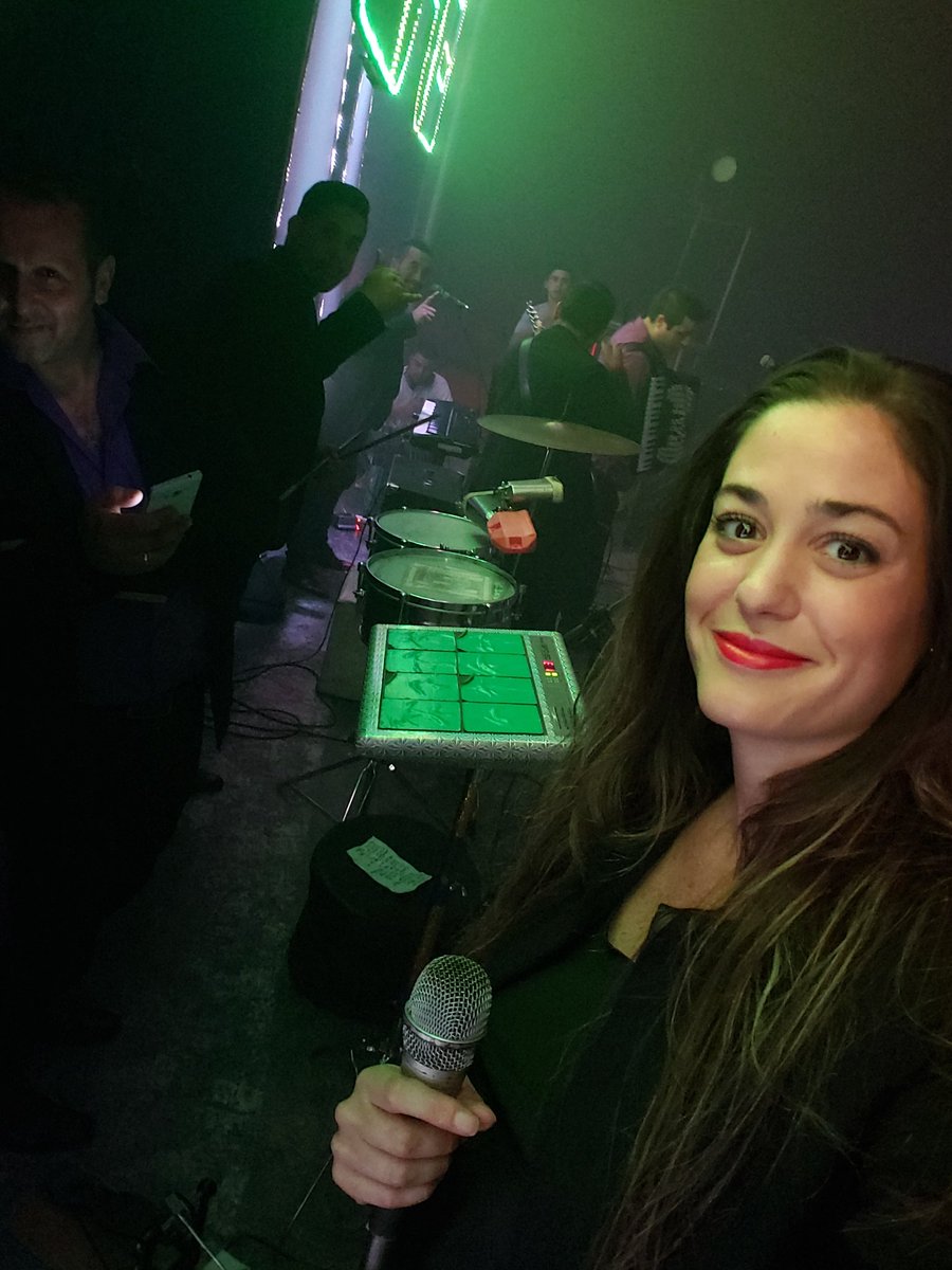 FlorGiniOk's tweet photo. En #Vivo 🎶 #Skaylab https://t.co/MRodwqfPaw