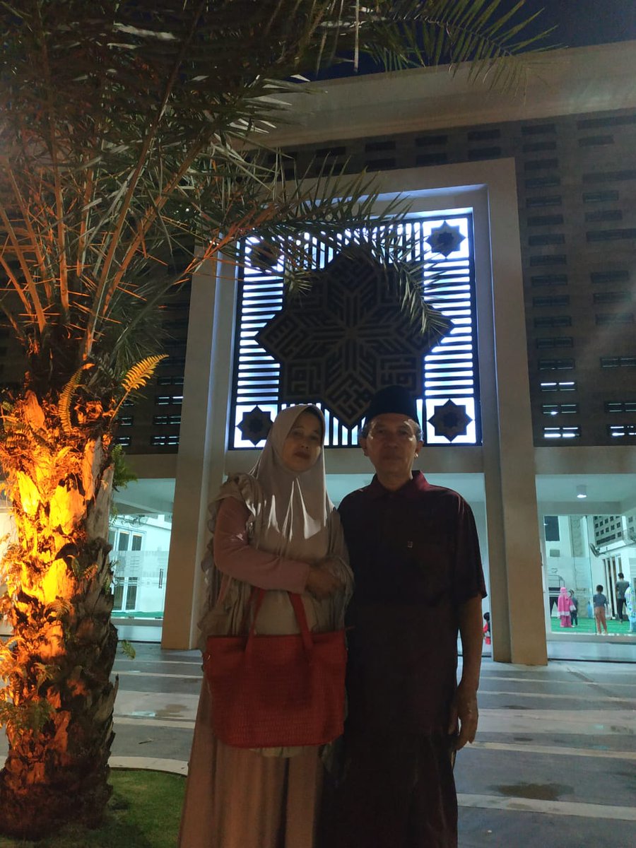 Selamat Hari Ibu, love, Love and Love you so Much😘