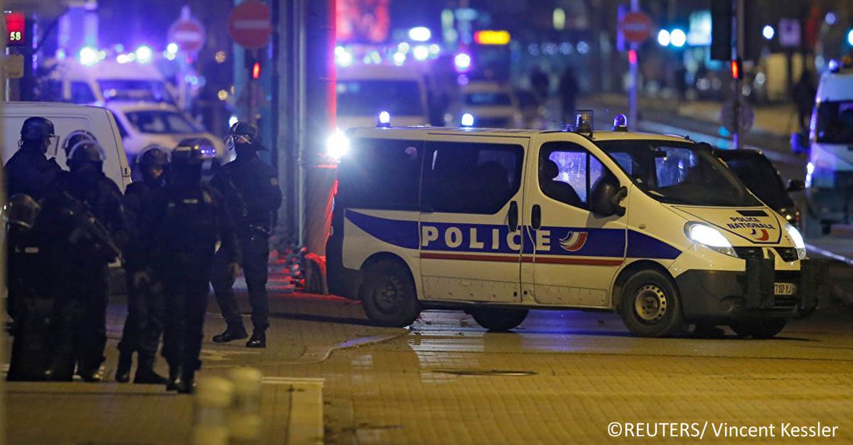 sputnik_afrique's tweet photo. L’Algérie refuse le rapatriement de la dépouille du terroriste de Strasbourg Cherif #Chekkat
https://t.co/64u527HWgT https://t.co/25iA6y9Dna