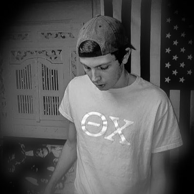 VinylHemi's tweet photo. #NewProfilePic #ThanksClark https://t.co/WBV8JZ4TVJ