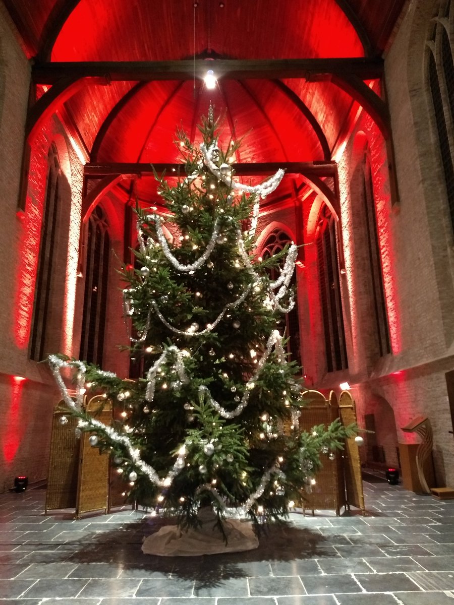 Masalant_muziek's tweet image. Vanavond #theplacetobe Oude Kerk Maasland