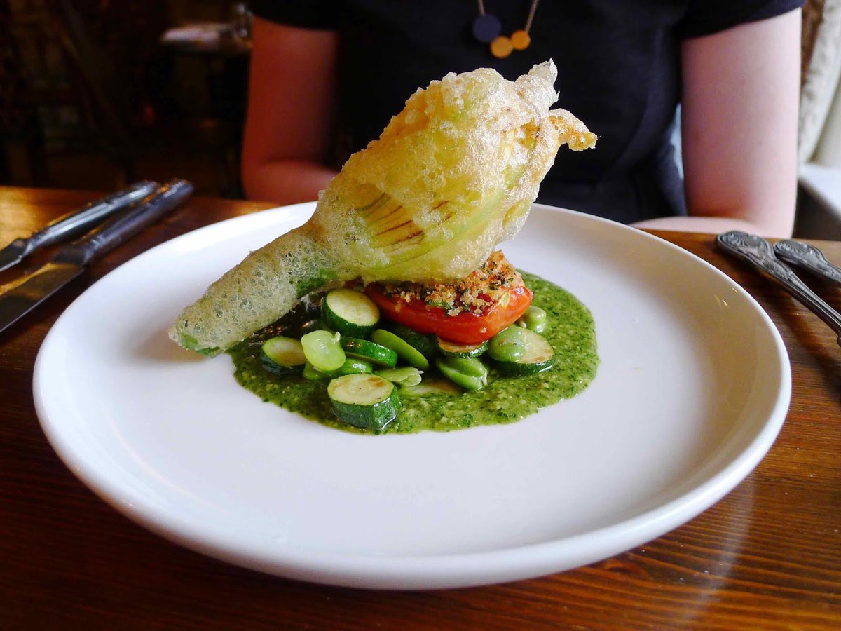 gourmetgorro's tweet photo. New on the blog - ten of the best things I've eaten in Wales in 2018
https://t.co/fkWT3IQ58j https://t.co/yMfv7vMCfe