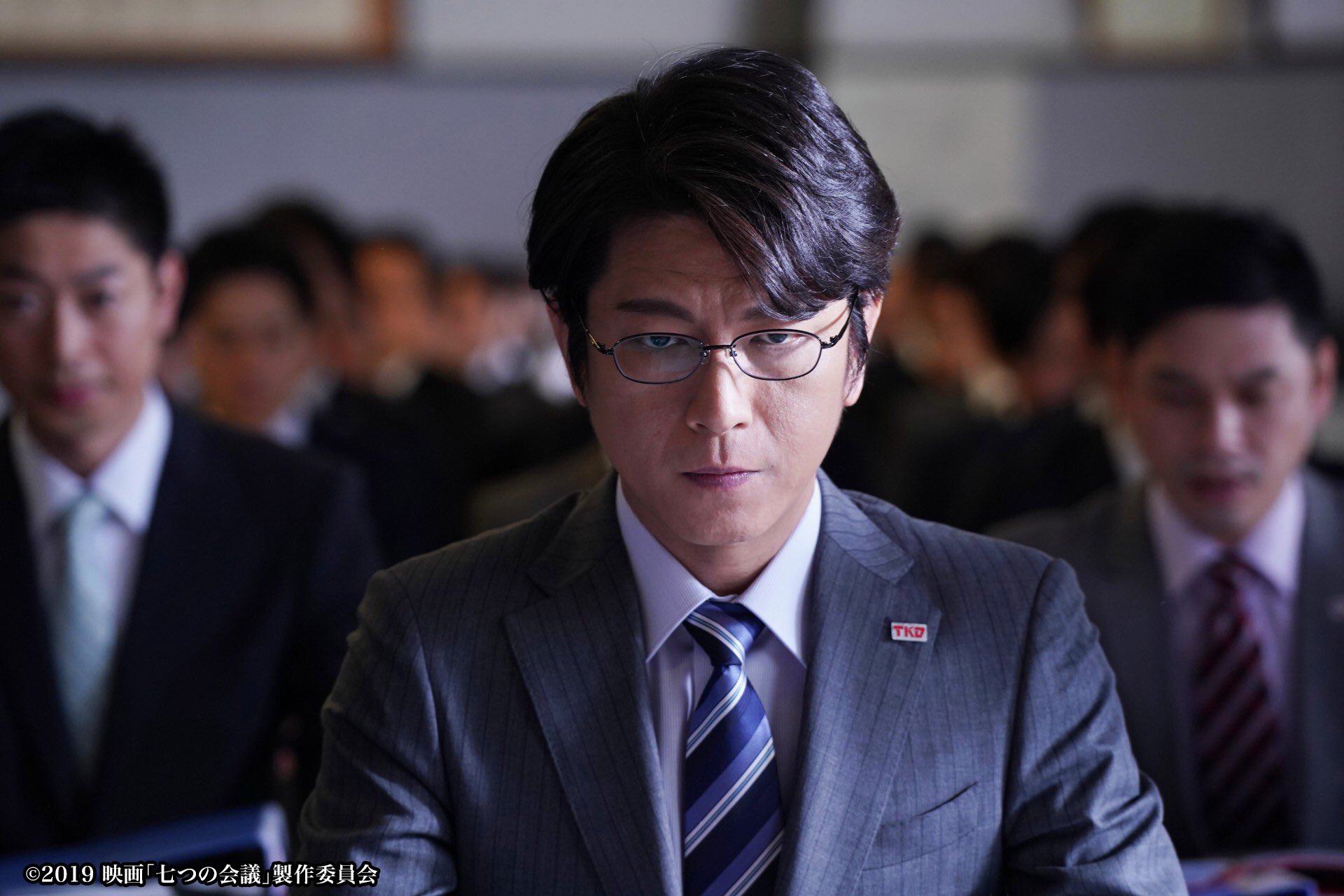 映画 七つの会議 On Twitter 七会用語 紹介 ノルマ 課せられた仕事量のこと 語源は規定を意味するロシア語 東京建電 営業部においては 目標とする商品の販売台数とトータルの売り上げを意味する 未達は許されず 営業二課長 原島 及川光博 さん を