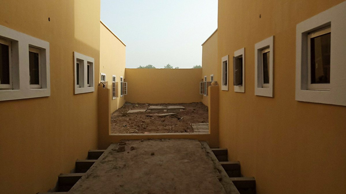 BICTDA_Borno's tweet photo. Ongoing construction of 100 bed capacity ultra-modern hospital at Bolori II, Ngarannam. - @Sharksawn
#BornoHealth #RebuildingBorno #BornoShallRiseAgain https://t.co/dqBJXLj5KF