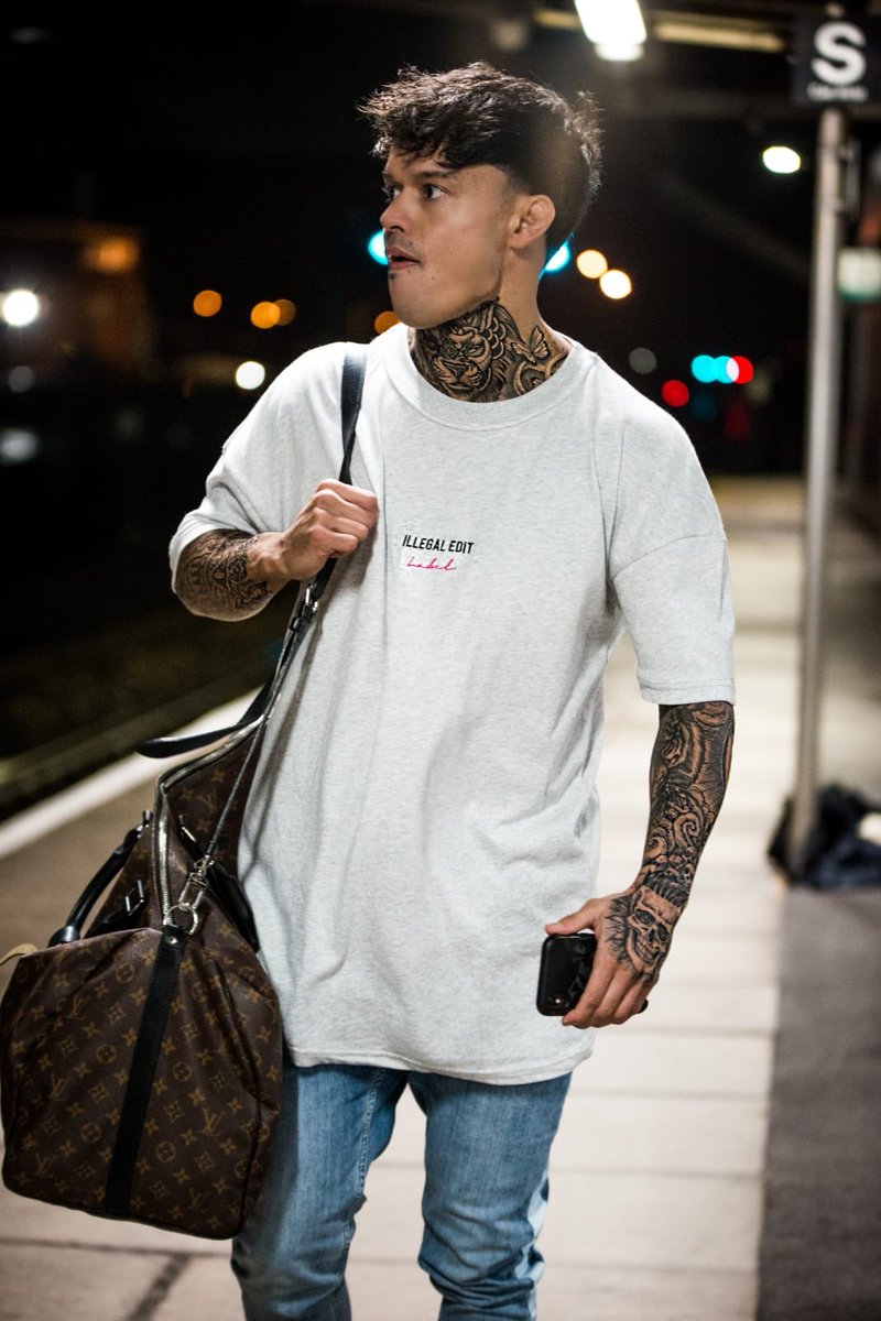 illegal_edit's tweet image. 