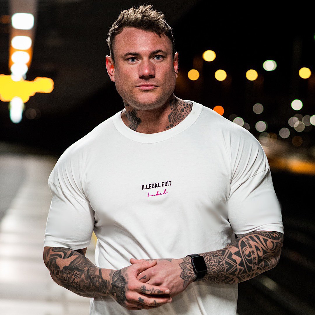 illegal_edit's tweet image. 