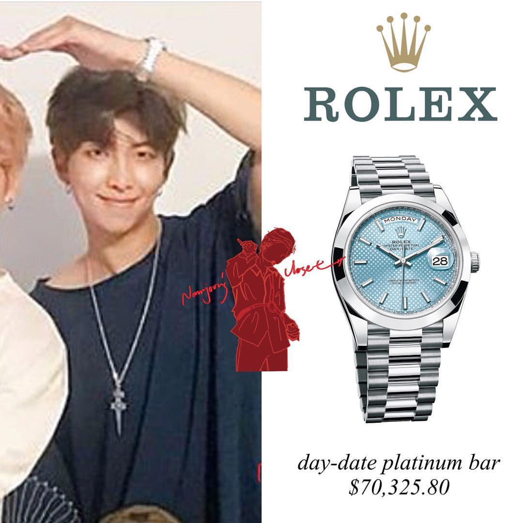 Bangtan Style⁷ (slow) on X: VLIVE 210913 Namjoon wears PATEK PHILIPPE  5320G Grand Complications Watch ($82800). #RM #BTS @BTS_twt   / X