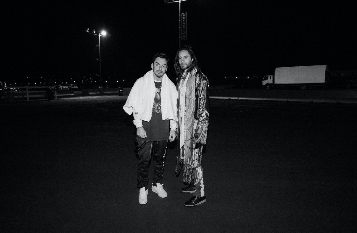 THIRTY SECONDS TO MARS tweet media