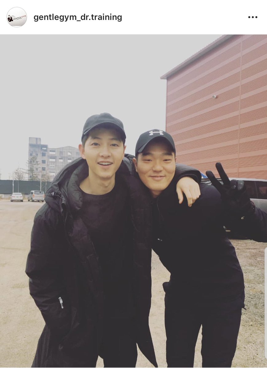 📸 21.12.18 | Atualização no IG gentlegym_drtraining com Song Joong Ki