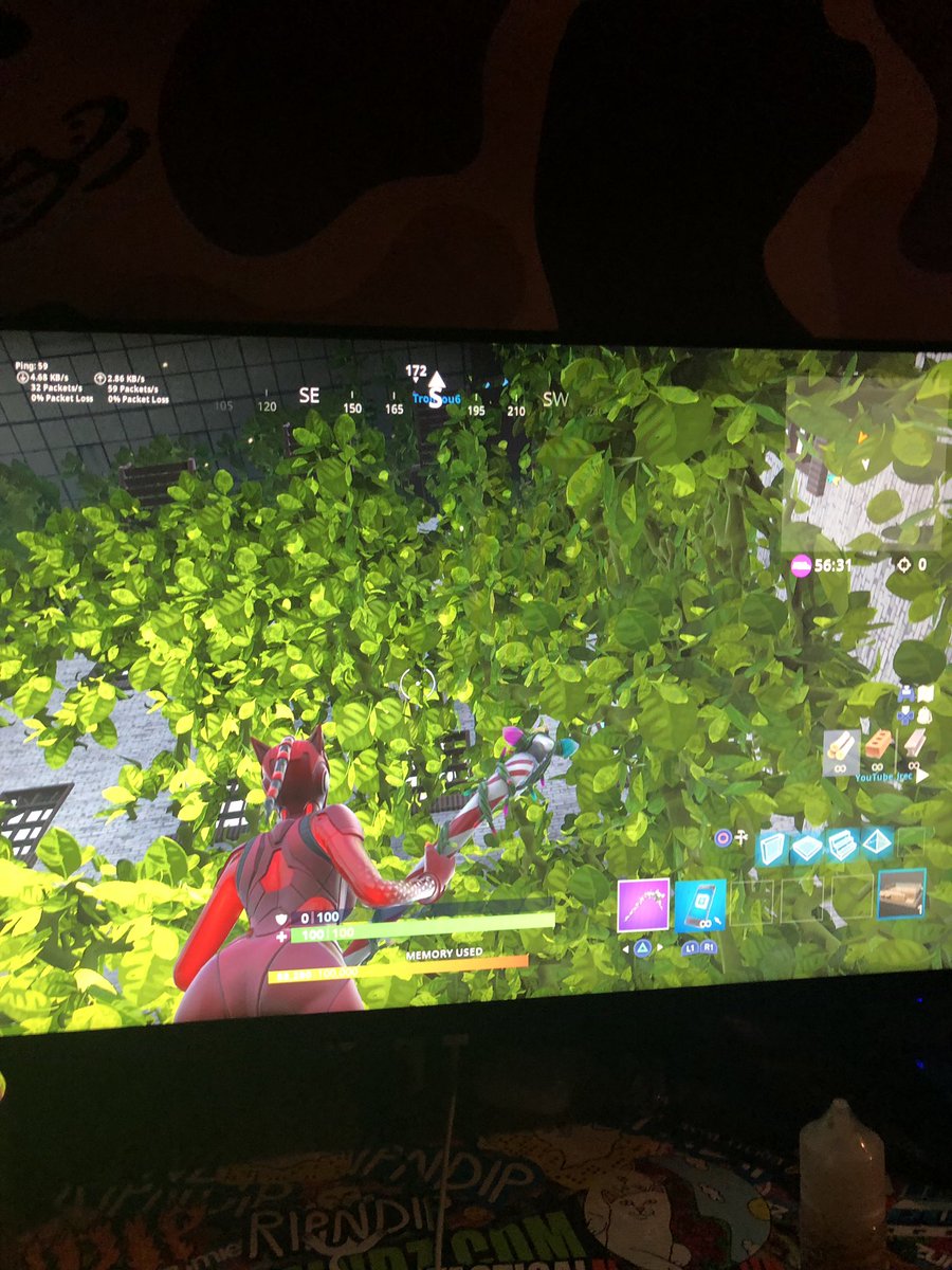 KCM0jacob's tweet photo. @FortniteGame @EpicGames #creationmode It took my and 3 of my friends to build this crazy block its wild! https://t.co/CBlyDQ6OGF