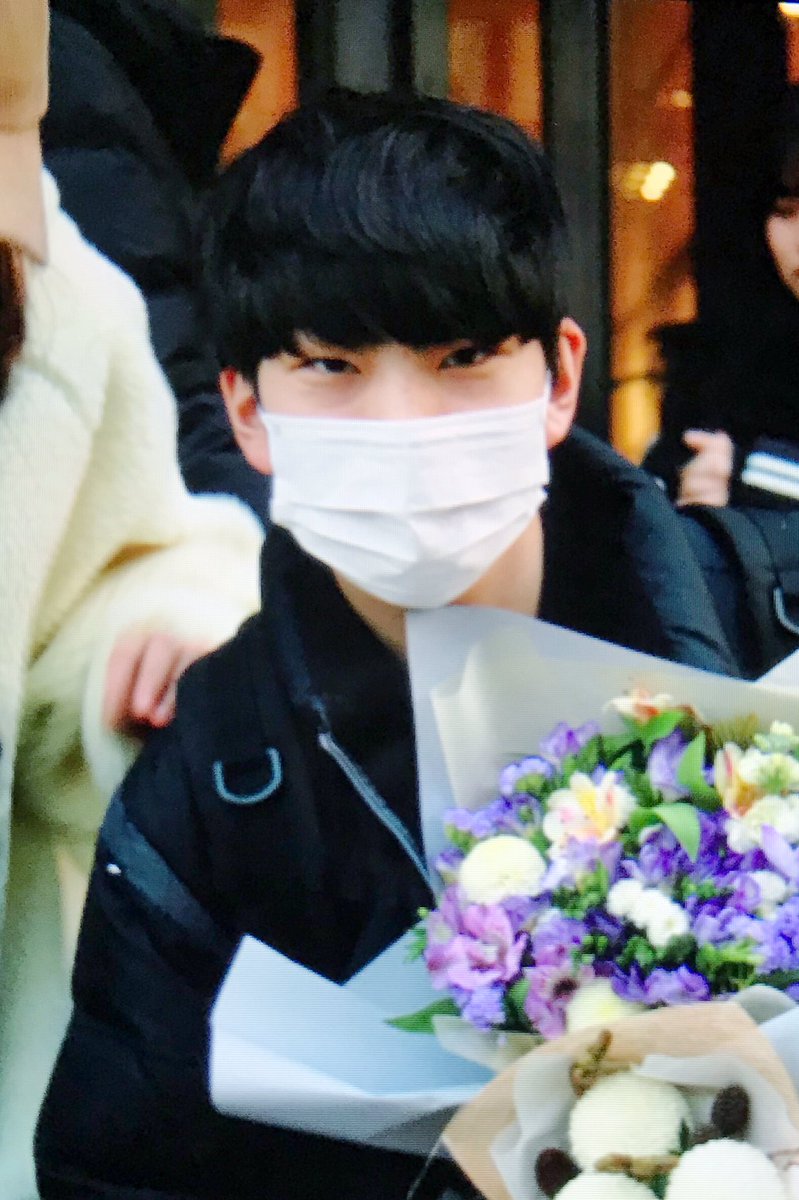 glue_pic's tweet photo. 181222 

❌😷❌ https://t.co/ZxzfVhtRGe