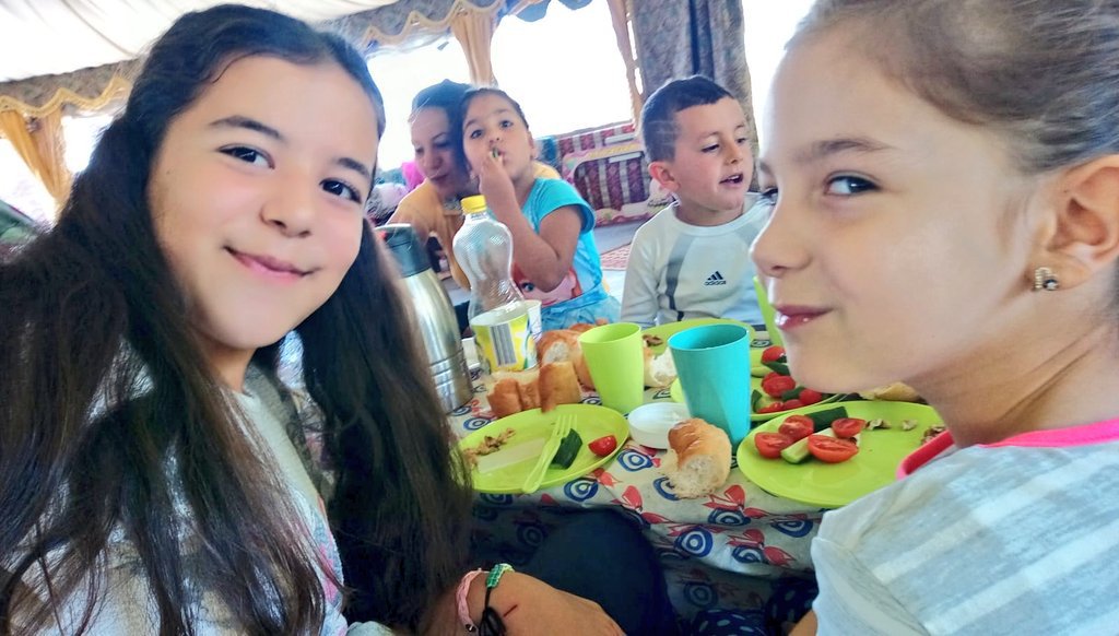 laydaada4's tweet photo. #yorgun #vemutlu 💜 https://t.co/S3WhWLZY1F