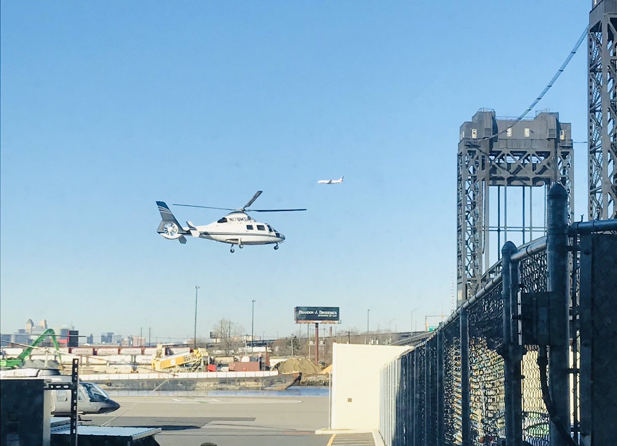 deckheli tweet picture