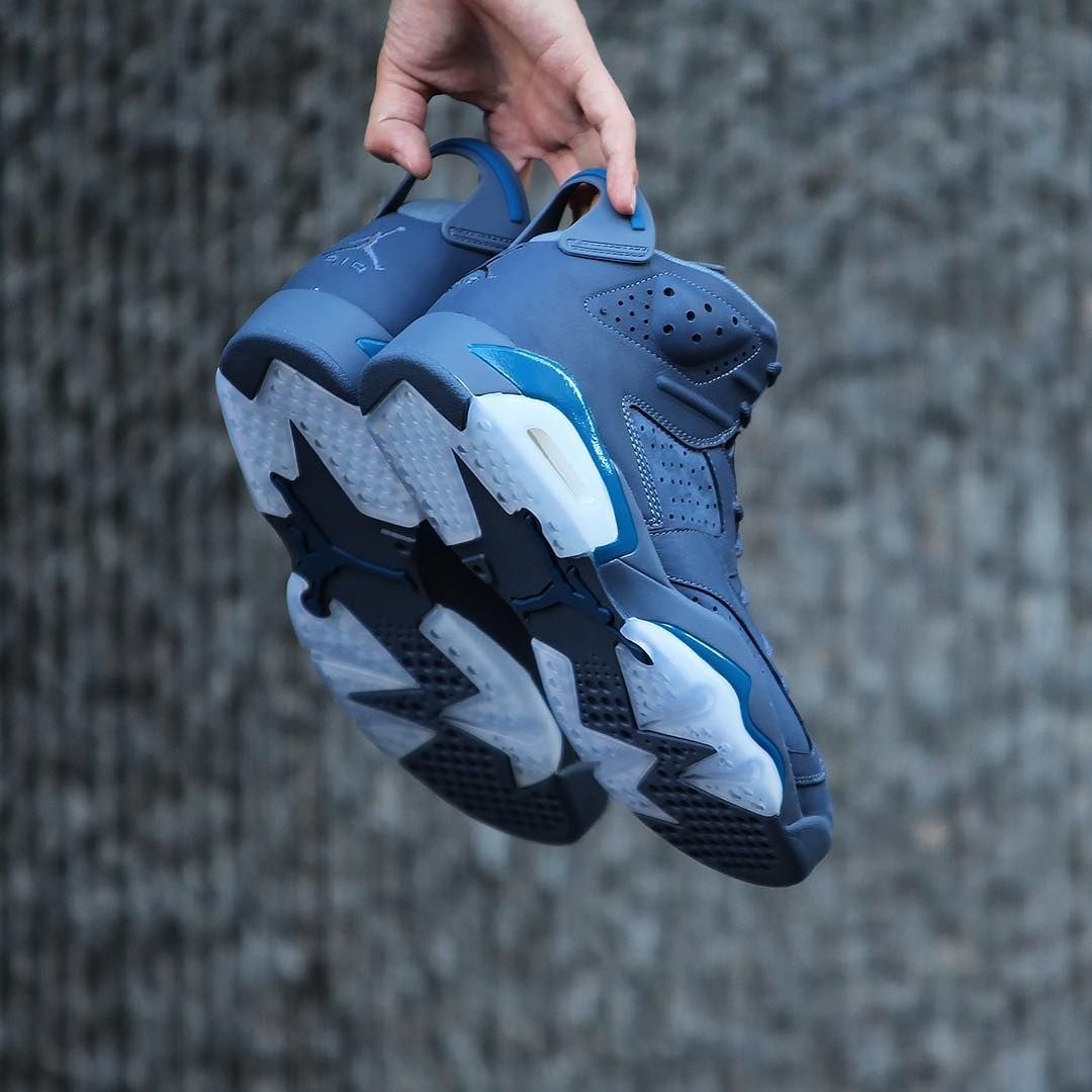 jordan 6 diffused blue footlocker