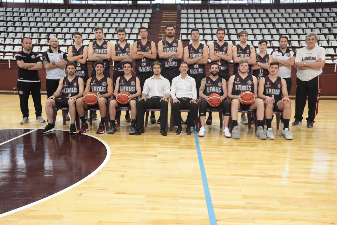 Finaliza el 2018 para nuestro equipo del #TorneoFederal 🏀

Culminamos el año compartiendo el 1° puesto de la División Metropolitana junto a <a href="/RamosMejiaLTC/">Ramos Basquet</a> con récord de 11-1 💪👏

Cuando volvemos a jugar? El 25 de enero visitando a <a href="/clublosindios/">Club Los Indios</a> 😀

#VamosGrana 🇱🇻🏀