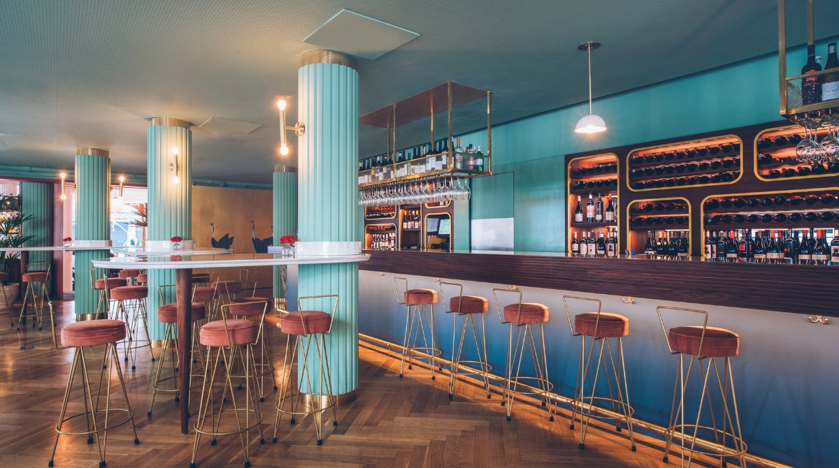 Su iluminación tenue y acogedora te invitan a disfrutar de una tarde de #relax en @GranClavel. 😍
➡ bit.ly/2rLsTEe