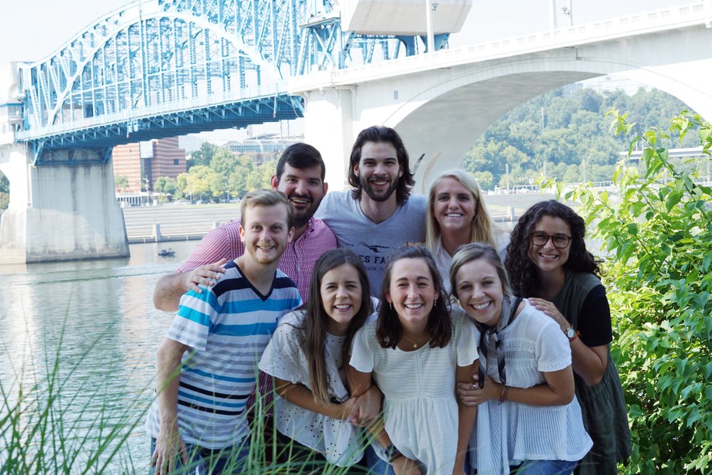 transformPMI's tweet photo. Don’t miss this opportunity! Know a great college student or young adult? Let them know the ENGAGE Internship application deadline is quickly approaching. Turn in applications by January 7. Get more information and share this opportunity with them! 

https://t.co/rFziFOmqRd https://t.co/BMIE0hsGHV