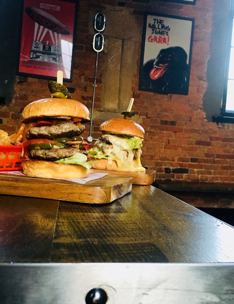 If you're planning to hit the January sales hard, you'll need something to keep your energy levels up. One of our burgers is just the thing! 💪

Who's your shopping partner? Tell them where you want to eat 👇 and then PM us to save your table for next Friday or Saturday.